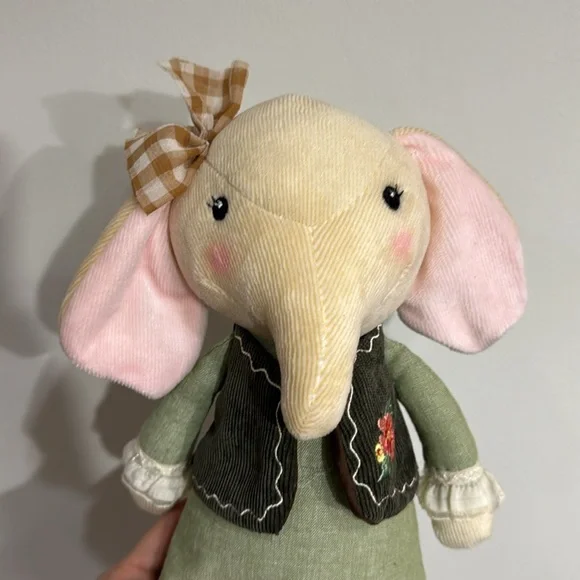 METOO STUFFED ANIMAL PLUSH ELEPHANT - Picture 3 of 6